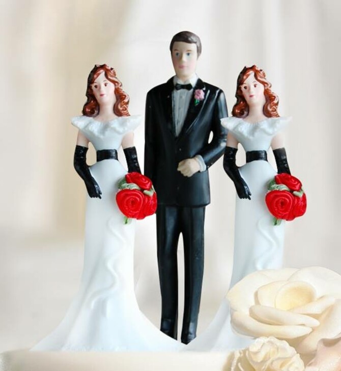 ΗΠΑ: Ομόφωνα «ναι» στην αποποινικοποίηση της πολυγαμίας λέει η γερουσία στη Γιούτα