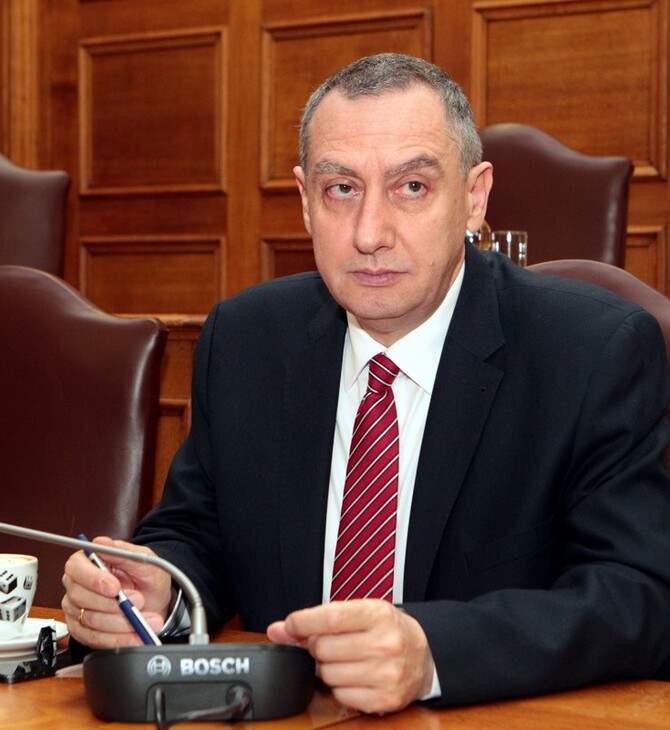 Ένοχος για παθητική δωροδοκία ο πρώην υπουργός της ΝΔ Γ. Μιχελάκης - Ποινή φυλάκισης και πρόστιμο