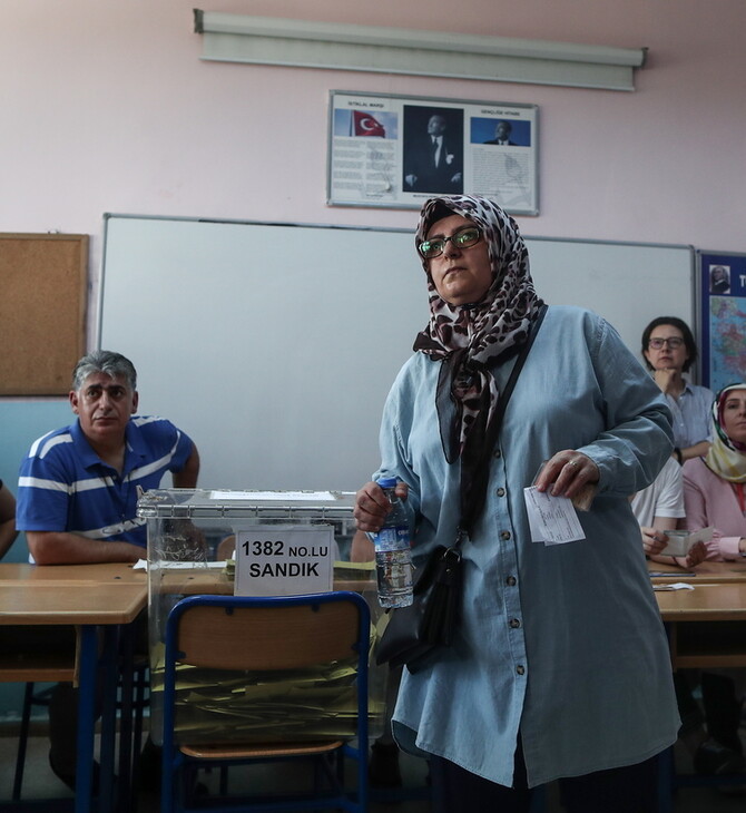 Κωνσταντινούπολη: Έκλεισαν οι κάλπες στις δημοτικές εκλογές - Ξεκινά η καταμέτρηση των ψήφων