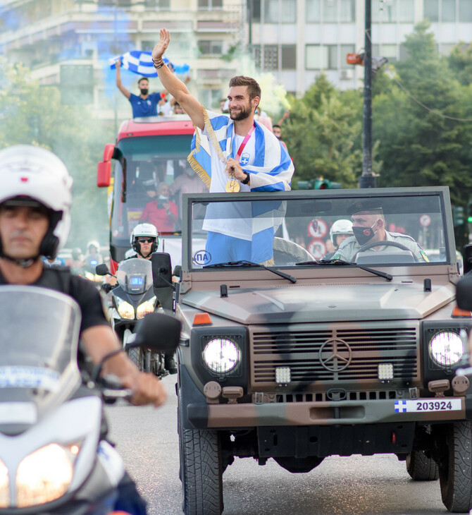 Στέφανος Ντούσκος: Τα Ιωάννινα υποδέχτηκαν με δόξα και τιμή τον χρυσό Ολυμπιονίκη τους [ΕΙΚΟΝΕΣ]