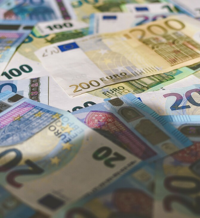 Γερμανία: Έφοδοι εισαγγελέων σε υπουργεία, στο πλαίσιο έρευνας που αφορά το ξέπλυμα χρήματος
