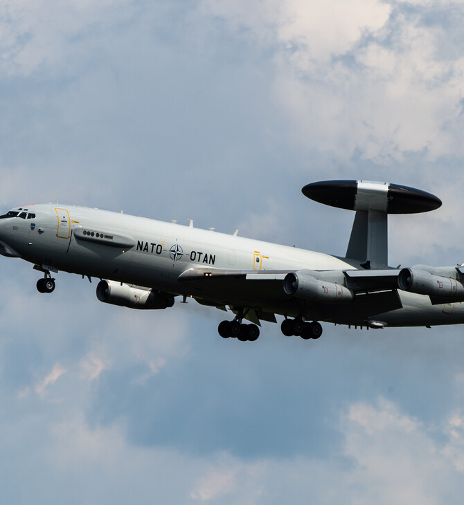 ΝΑΤΟ: Στέλνει αεροσκάφη AWACS στη Ρουμανία για να παρακολουθούν ρωσικά αεροπλάνα