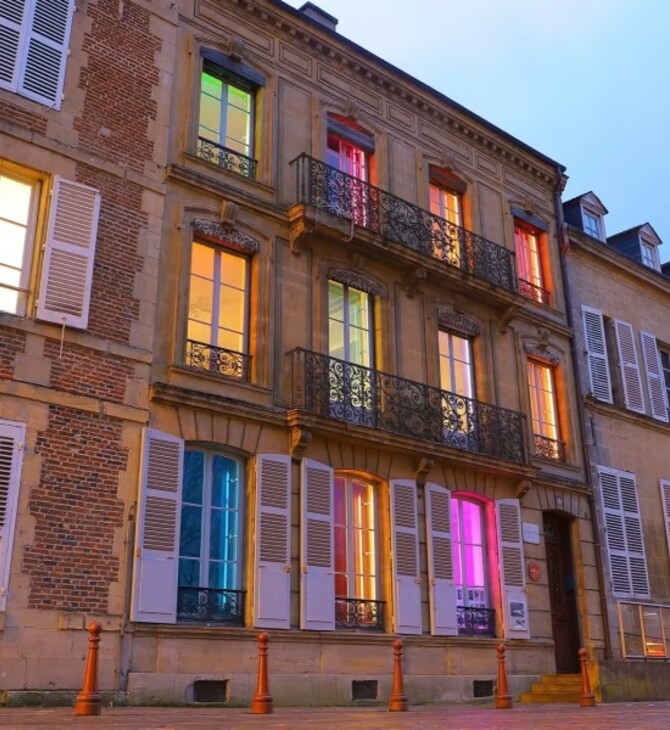 Αρθούρος Ρεμπώ: Ένα σπίτι- μουσείο με σπάνια αντικείμενα στη γενέτειρά του στη Βόρεια Γαλλία