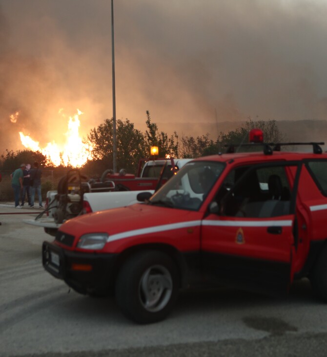 Φωτιά στην Αλεξανδρούπολη: Πολίτες λένε ότι δεν έλαβαν μήνυμα για την εκκένωση, χτύπησε η καμπάνα του χωριού