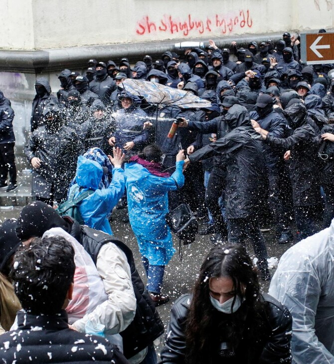 Γεωργία: Χάος και αστυνομική βία ενόψει έγκρισης του νομοσχεδίου περί «ξένων πρακτόρων»