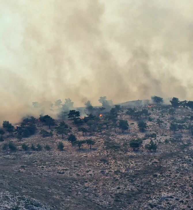 Φωτιά στη Χίο: Πέντε πυροσβέστες τραυματίστηκαν - Ενισχύονται οι δυνάμεις από Αθήνα, Λέσβο και Ρόδο