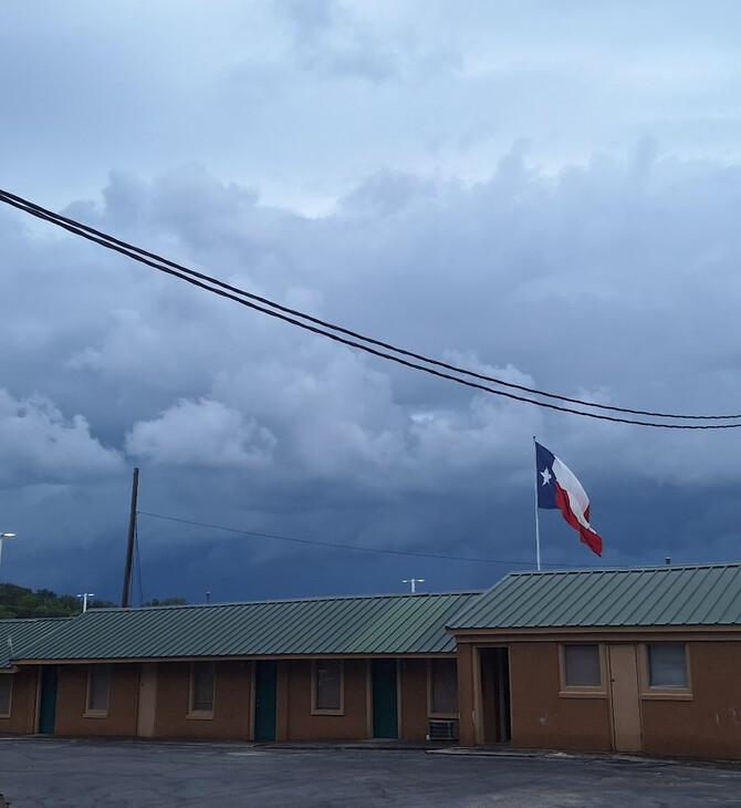 ΗΠΑ: Το Τέξας προετοιμάζεται για το πέρασμα τoυ κυκλώνα Μπέριλ
