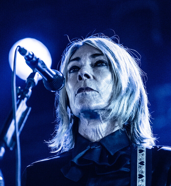 Kim Gordon: «Δεν είμαι θαυμάστρια της Τέιλορ Σουίφτ»