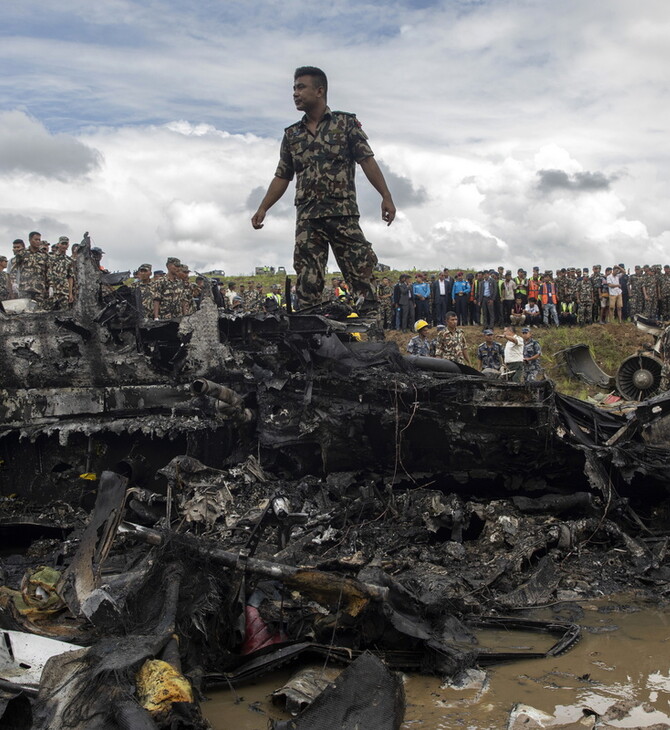 Νέο βίντεο από το αεροπορικό δυστύχημα στο Νεπάλ- Πώς σώθηκε ο πιλότος 