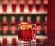 Το Campari μας προσκαλεί στο Negroni Week από τις 16 έως τις 22 Σεπτεμβρίου, γιορτάζοντας τη μοναδική ιστορία του εμβληματικού cocktail