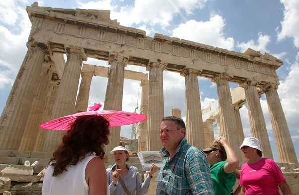 Μικρή ανάσα για τον τουρισμό της Αθήνας