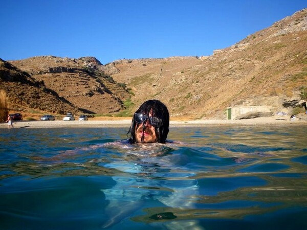 John Koulouria Poulaw Zoobus, το πρόσωπο της κρίσης.