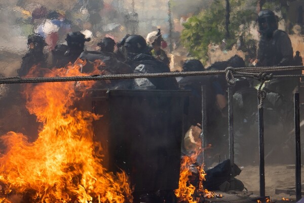 Χονγκ Κονγκ: Κλιμακώνεται η ένταση - Ανησυχία σε Λονδίνο και ΗΠΑ