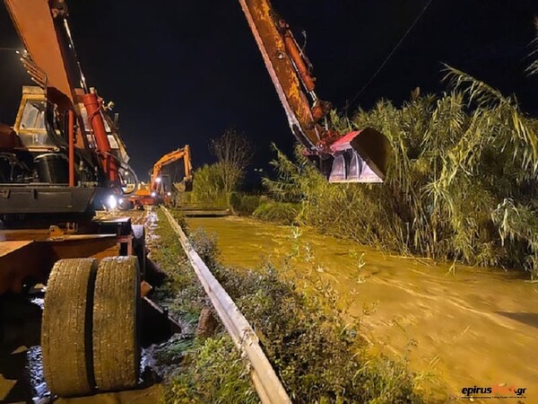 Άρτα: Πλημμύρες και ζημιές από την κακοκαιρία - Υπερχείλισαν ρέματα