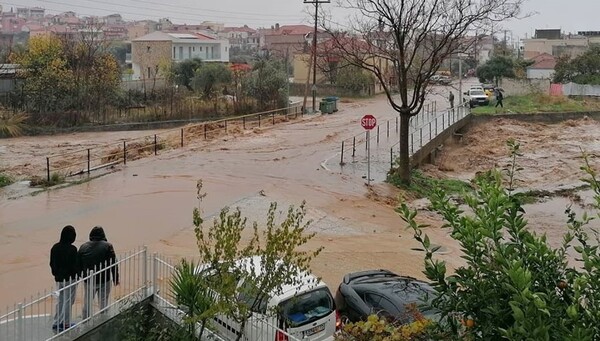 Σε κατάσταση έκτακτης ανάγκης Καβάλα και Θάσος - Σοβαρά προβλήματα από την κακοκαιρία