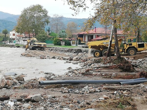 Χαλκιδική: Άρχισαν οι έλεγχοι για τις καταστροφές στις πληγείσες περιοχές - Μεγάλες ζημιές στην Ολυμπιάδα