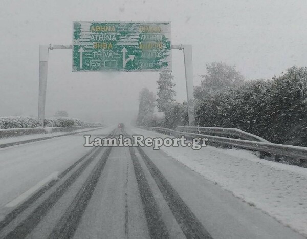 Κακοκαιρία Ζηνοβία: Προβλήματα από τις χιονοπτώσεις σε Στερέα Ελλάδα, Κρήτη και Πελοπόννησο