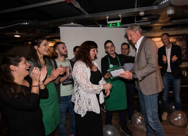 Τα Starbucks Γιόρτασαν 15 Χρόνια Λειτουργίας στην Ελλάδα