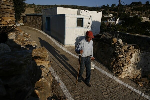 Αγαθονήσι: Η ζωή στον «τελευταίο ανέγγιχτο παράδεισο του Αιγαίου» όταν τελειώνει το καλοκαίρι