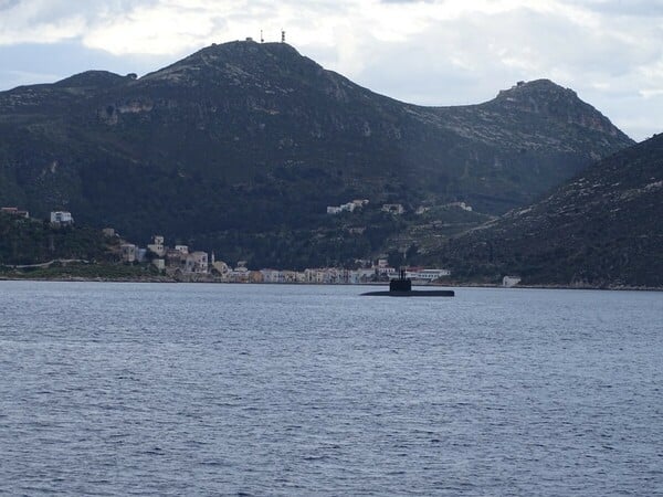 Με φρεγάτες, υποβρύχια και αεροσκάφη των ΗΠΑ η άσκηση «Αναπνευστήρ» του Π.Ν. - Εντυπωσιακές εικόνες