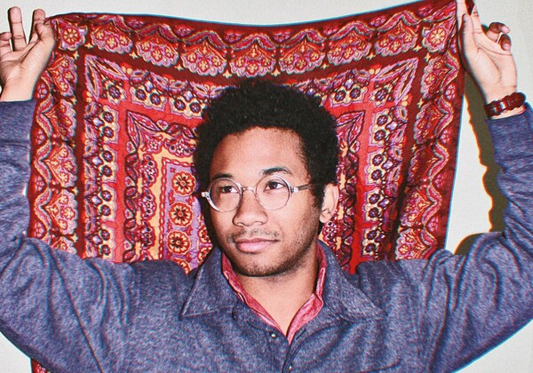 Toro Y Moi live