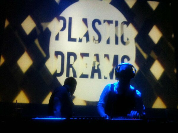 Plastic Dreams @Six D.O.G.S.