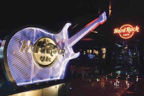 HARD ROCK CAFÉ