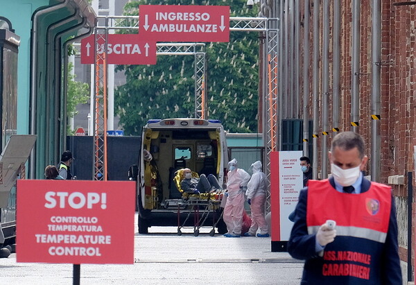 Ιταλία: Μικρή αύξηση των νεκρών - Λιγότερες εισαγωγές στις ΜΕΘ για 17η ημέρα