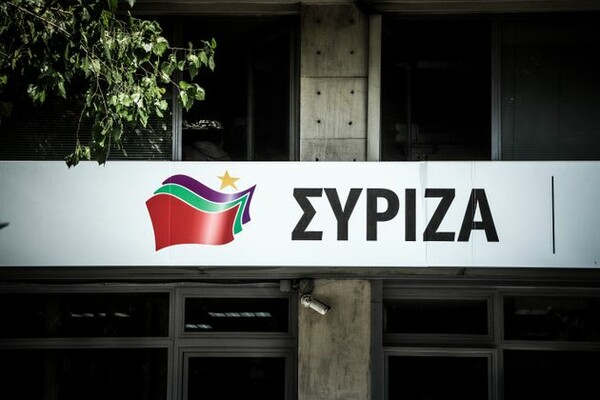 ΣΥΡΙΖΑ: «Χθες» τα σχολεία ήταν «υγειονομική βόμβα», τώρα τα ανοίγουν άρον-άρον