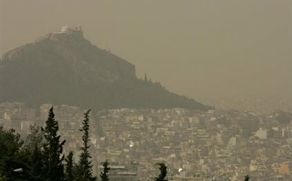 Εισπνέει αρσενικό η Αθήνα