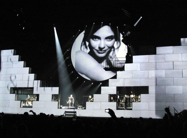 Blast from the past:O Roger Waters και το "The Wall" στην Ελλάδα στις αρχές Ιουλίου (μάλλον)