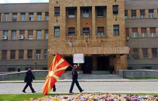 Καταγγελία για θανατηφόρο ξυλοδαρμό νεαρού από αστυνομικούς στα Σκόπια.