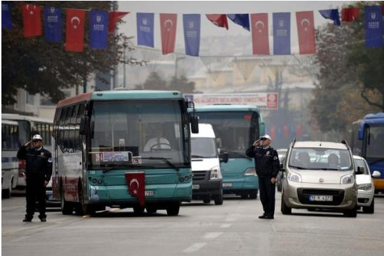 Στις 09.05 η ζωή σταμάτησε στην Τουρκία