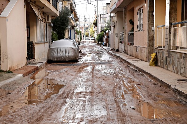 Απόγνωση στα χαλάσματα - 30 φωτογραφίες από την ισοπεδωμένη πλευρά της Αττικής