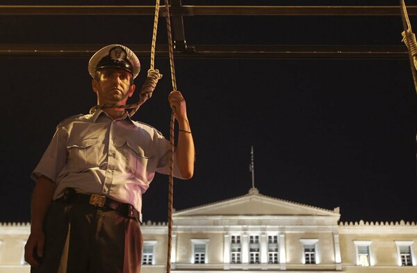 Τέσσερις «ελληνικές» φωτογραφίες στις καλύτερες της χρονιάς