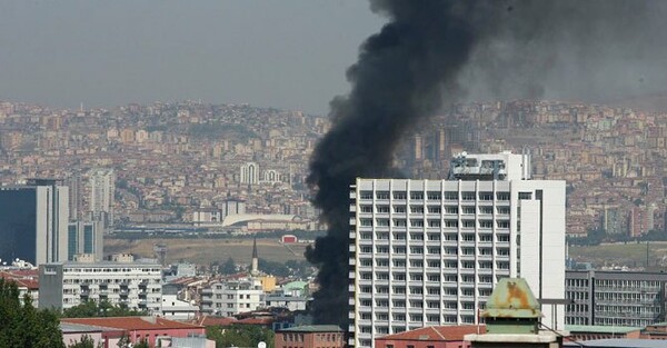 Έκτακτο: Έκρηξη έξω από την πρεσβεία των ΗΠΑ στην Τουρκία