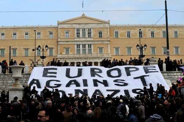 Τι ποινές προβλέπει το αντιρατσιστικό νομοσχέδιο