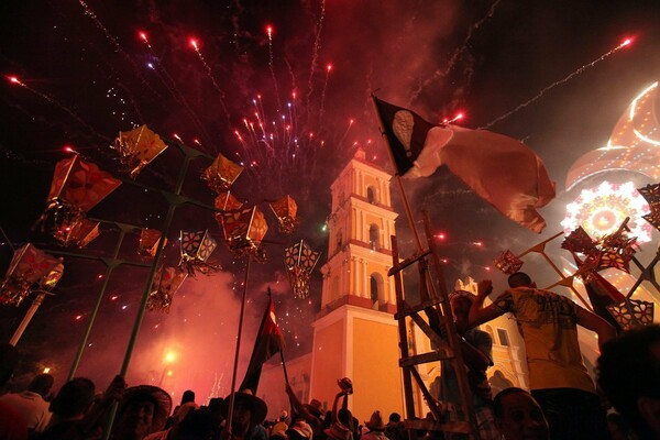 Κούβα: Τουλάχιστον 22 τραυματίες, μεταξύ αυτών 6 παιδιά, από έκρηξη πυροτεχνημάτων σε φεστιβάλ για την παραμονή Χριστουγέννων