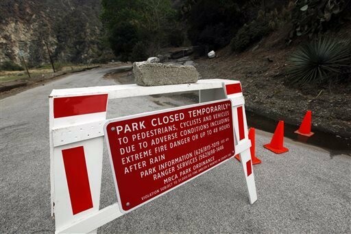 Φόβοι για κατολισθήσεις στο Λ. Άντζελες μετά την έντονη βροχόπτωση