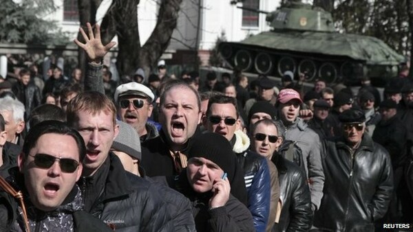 Ουκρανία: Συγκρούσεις μεταξύ φιλορώσων και φιλοδυτικών διαδηλωτών