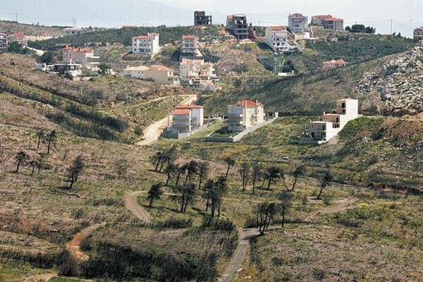 Νομιμοποιούν και τα νέα αυθαίρετα