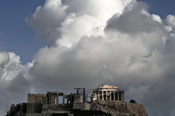 Σαββατοκύριακο με λάσπη, βροχές και καταιγίδες