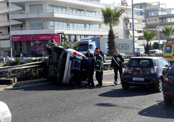 Πριν από λίγο τροχαίο στην παραλιακή