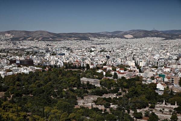 Ο καιρός της Τρίτης: Ηλιοφάνεια και άνοδος της θερμοκρασίας