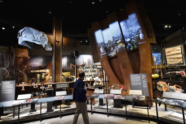 Το Μουσείο Ground Zero στη Νέα Υόρκη άνοιξε στο κοινό