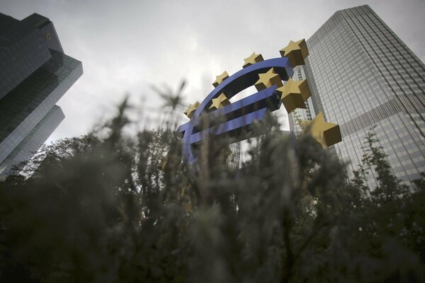 Spiegel: Η ΕΚΤ προετοιμάζεται για έξοδο της Ελλάδας από το ευρώ