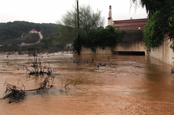 Πλημμυρισμένος ο ναός της Αρτέμιδας στη Βραυρώνα