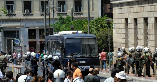 Δρακόντεια μέτρα ασφαλείας στην Αθήνα για την επέτειο του Πολυτεχνείου