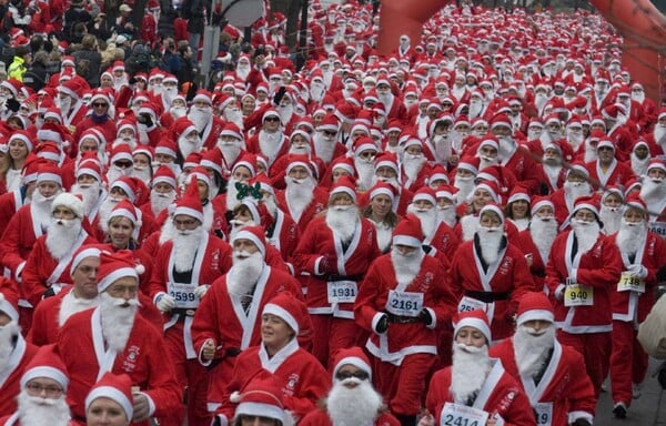 Το πρώτο Athens Santa Run στην Αθήνα