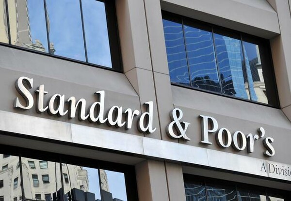 Standard & Poor's: Μικρές οι επιπτώσεις μιας ελληνικής εξόδου